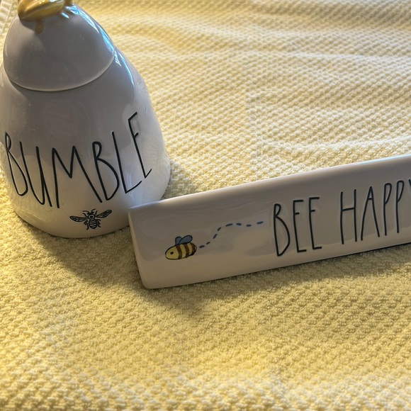 RAE DUNN Bumblebee Set - Picture 3 of 13
